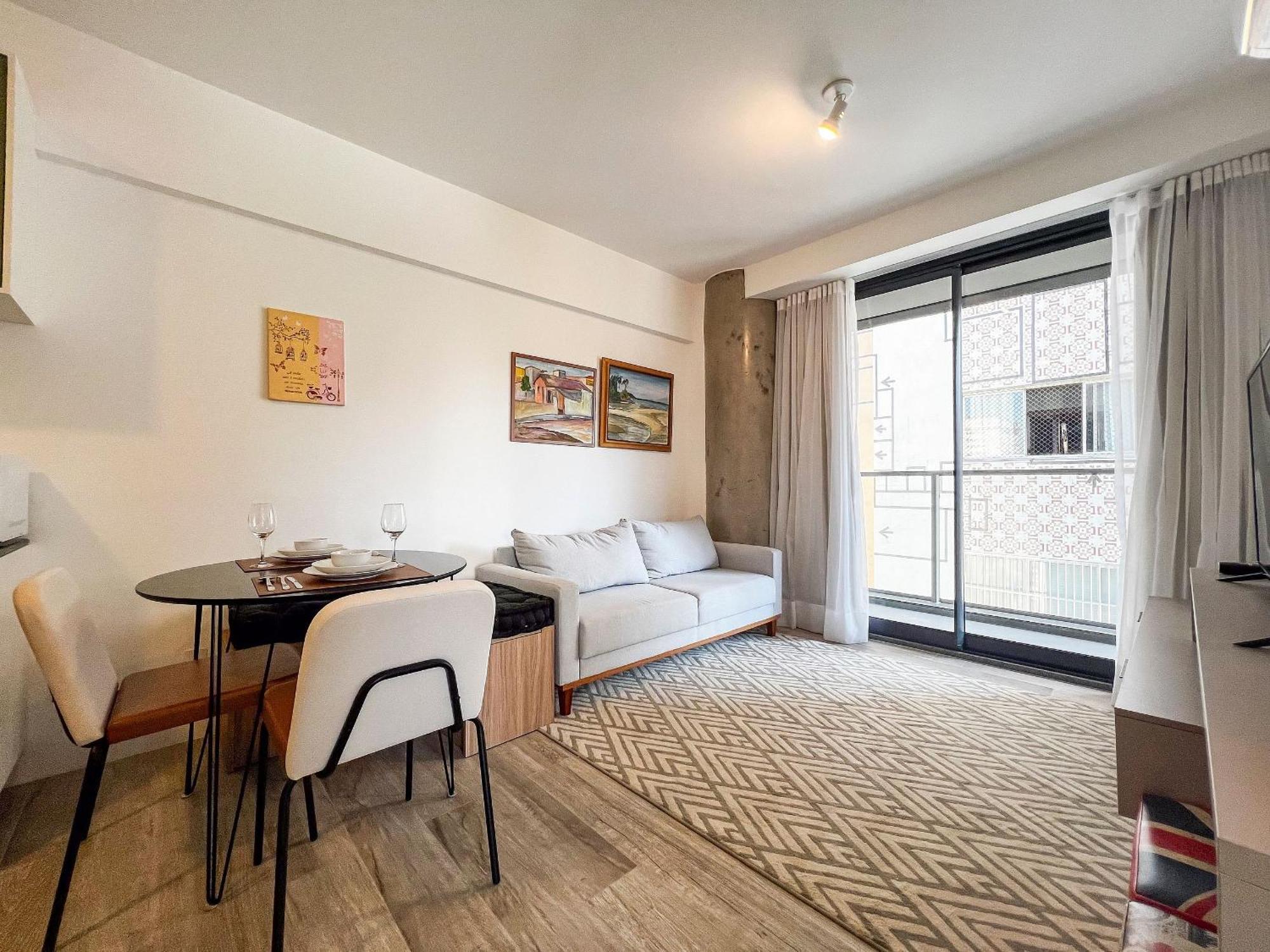 Apartamento Arvo Reboucas *